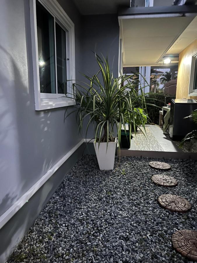 New Home Gบ้านเดี่ยวสร้างใหม่ ใกล้ทะเล ตัวเมืองระยอง Ban Chak Phai Exterior foto
